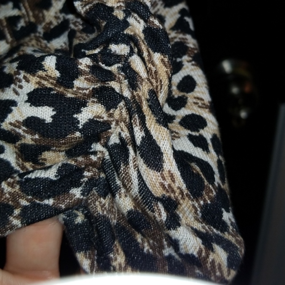 Top - Picture 5 of 5